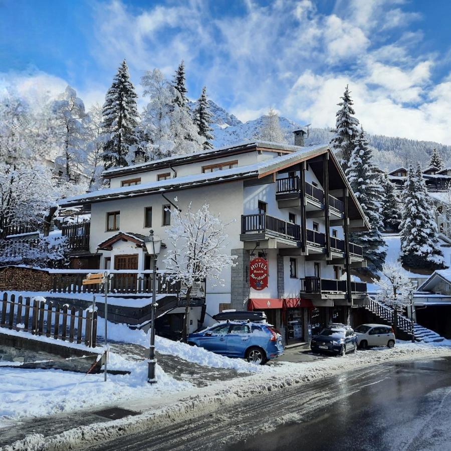Hotel Meuble Meridiana Valtournenche Exterior photo